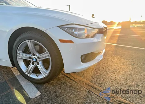 2015 BMW 328 I z USA, uszkodzony, nr VIN WBA3A5C57FF608745